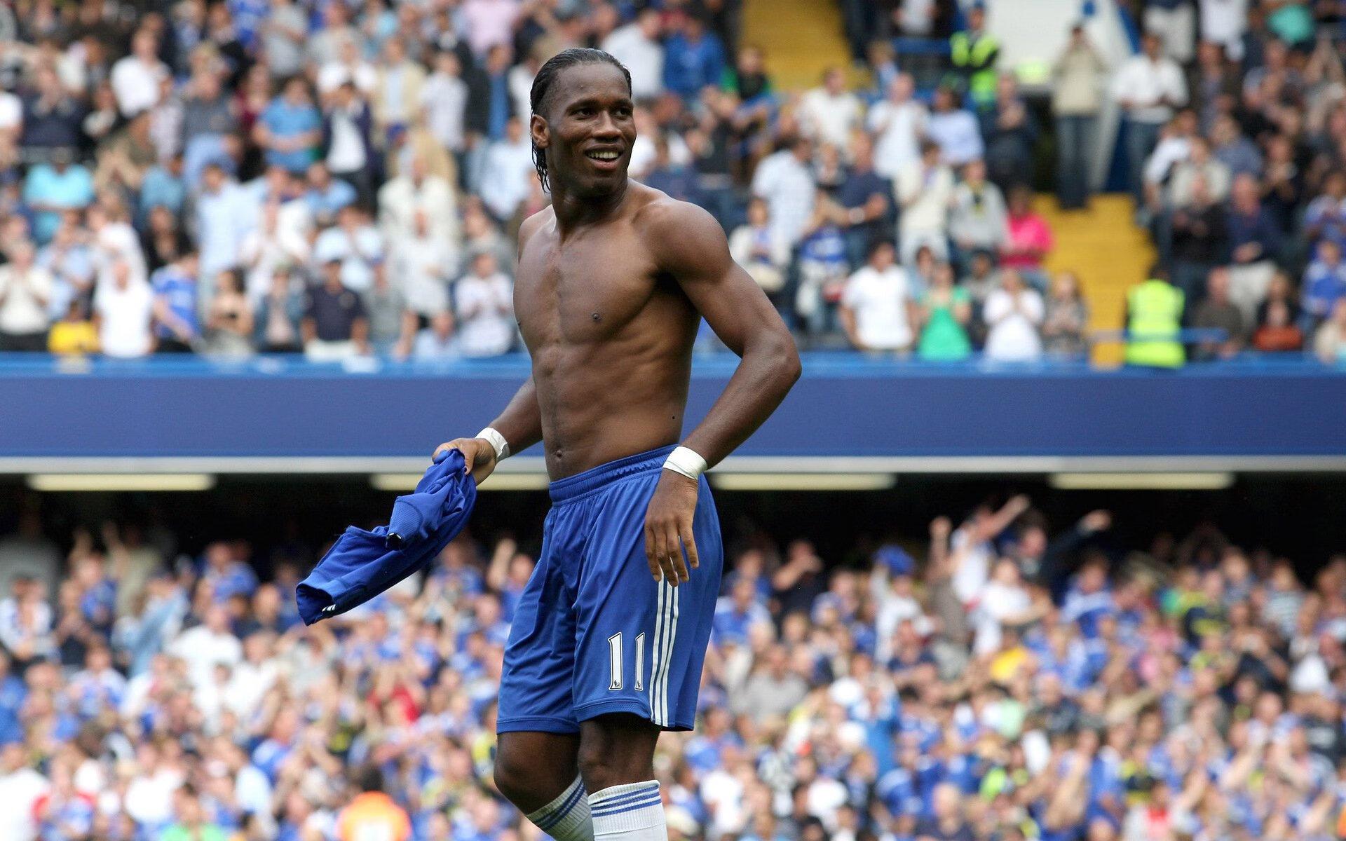 巴萨客场艰难逼平波尔图 欧冠小组出线形势岌岌可危